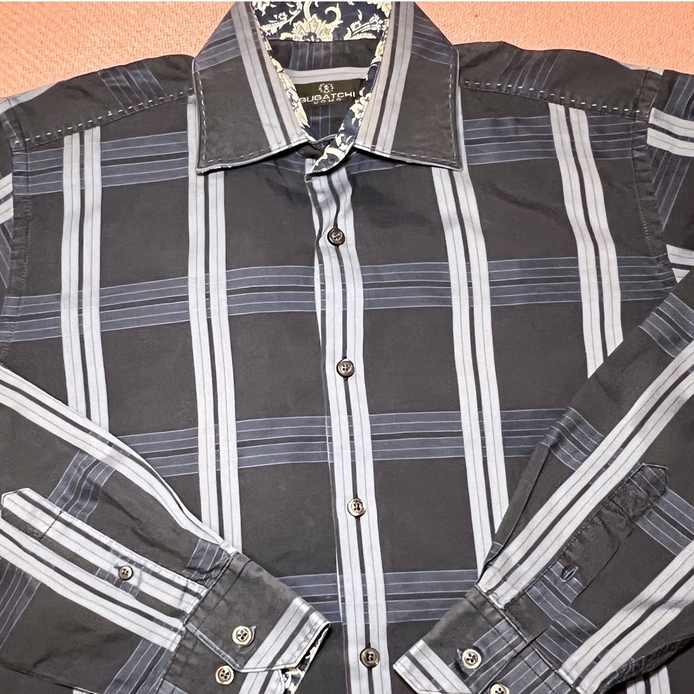 Bugatchi Mens Medium Black Grey Striped Long Sleeve Button Down Shirt Cotton